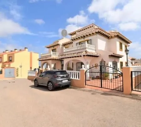 Hébergement de vacances House